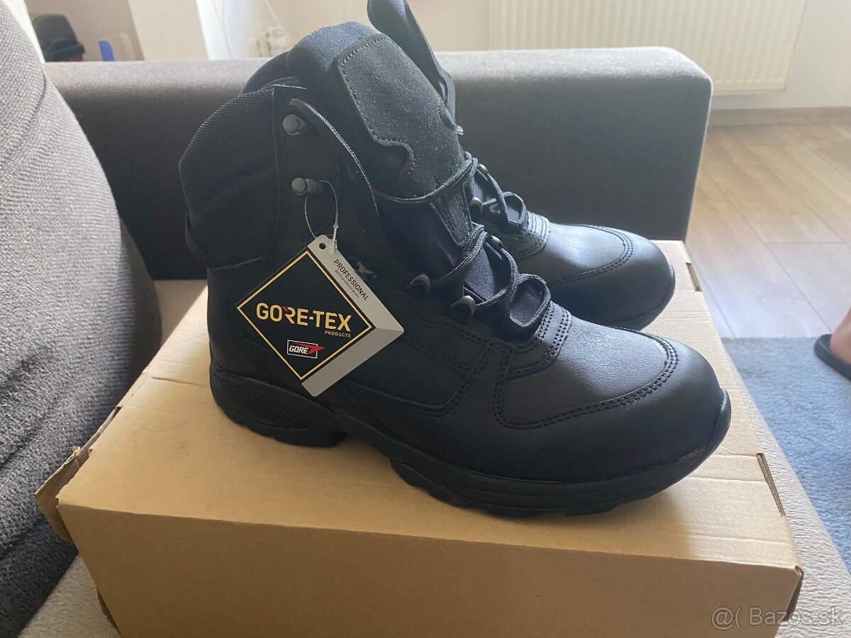 GORE-TEX 42