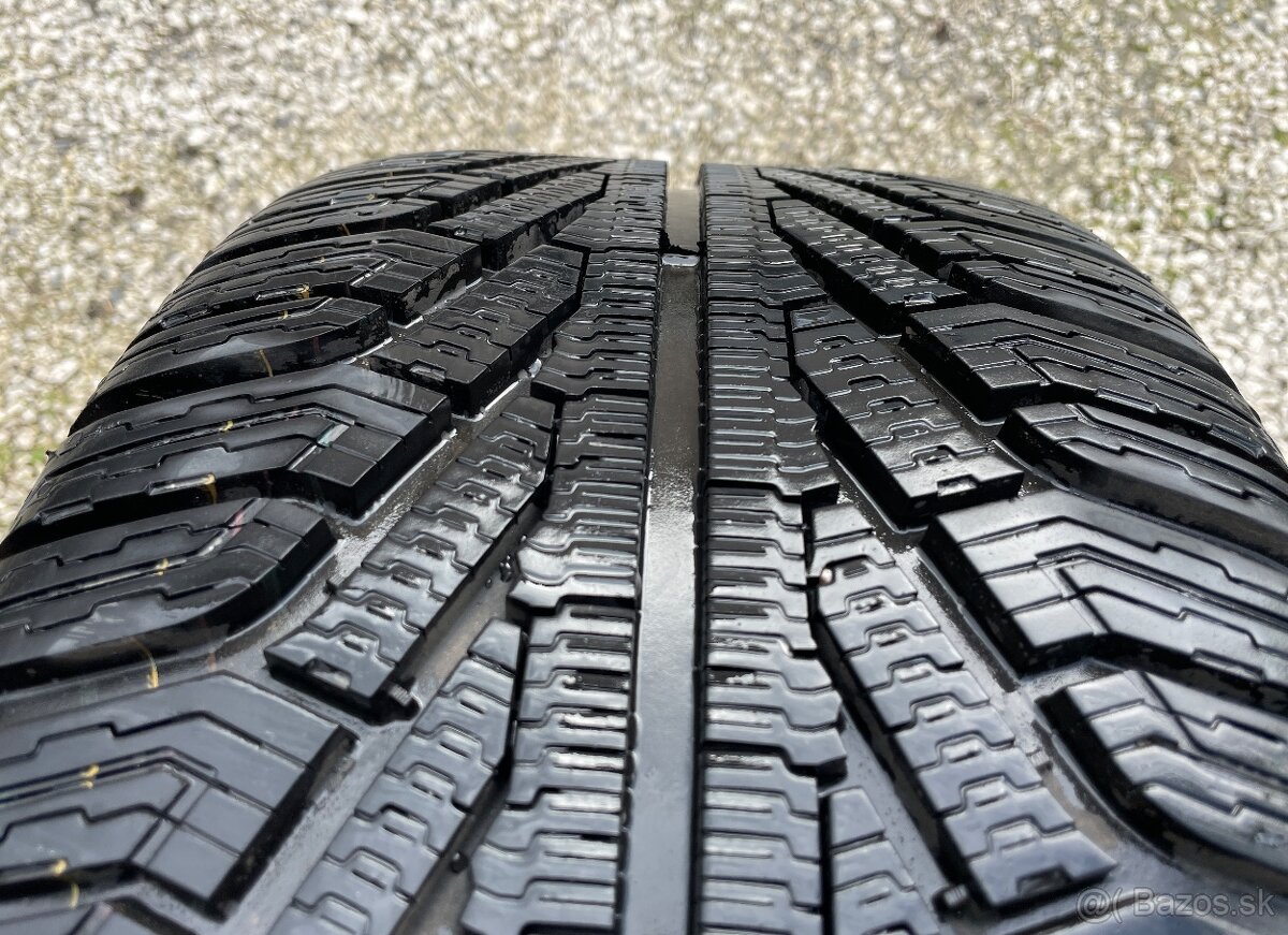 255/35 R19 96V 4x zimné 8MM