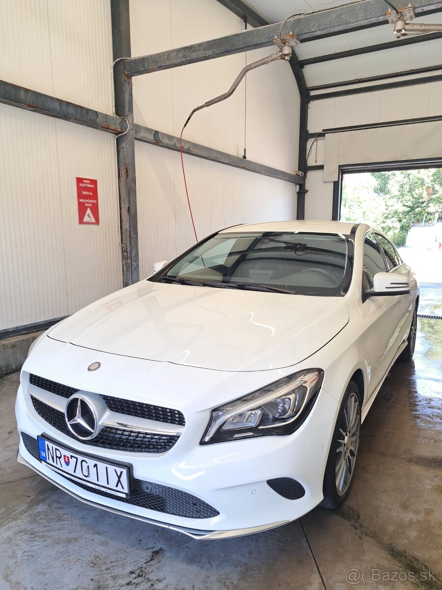 Mercedes benz cla 180