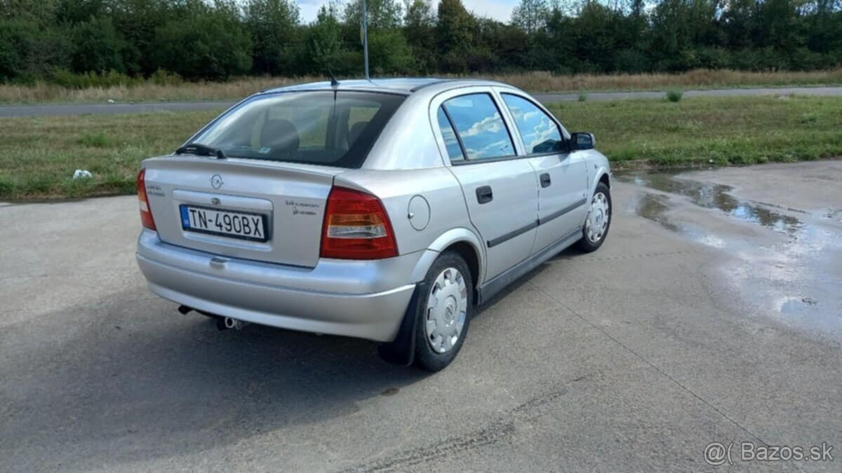 Predávam Opel Astra