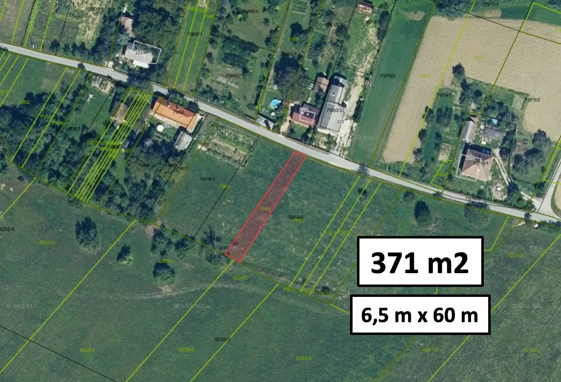 Prašník - 371 m2 STAVEBNÝ POZEMOK pre dom / chatku