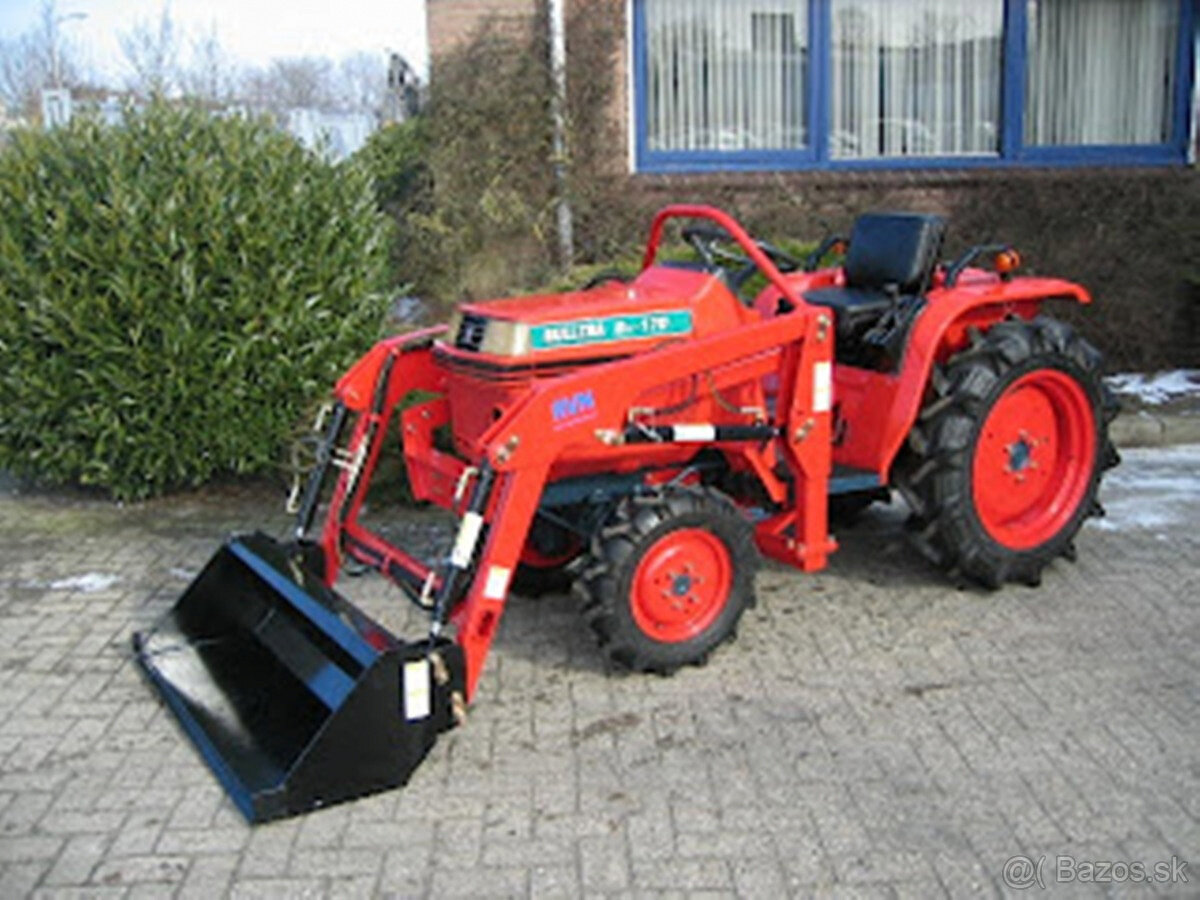 Traktor Kubota B1-17