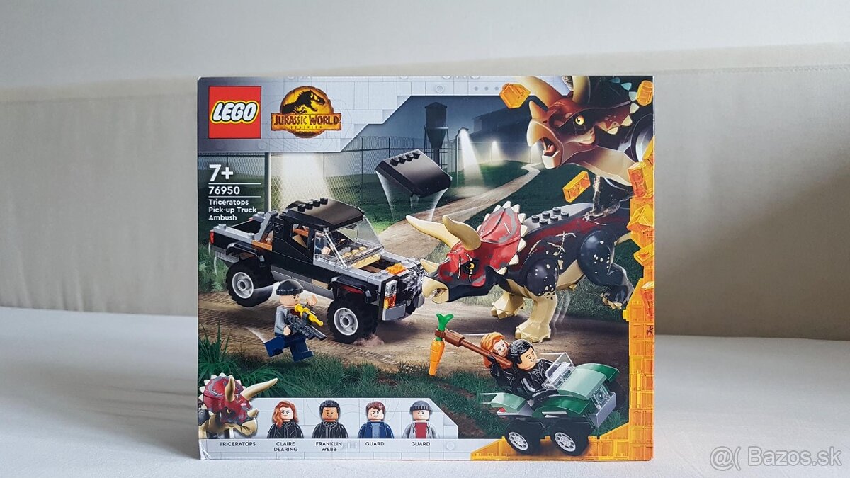 Nové zapečatené LEGO Jurassic World 76950 Útok triceratopsa