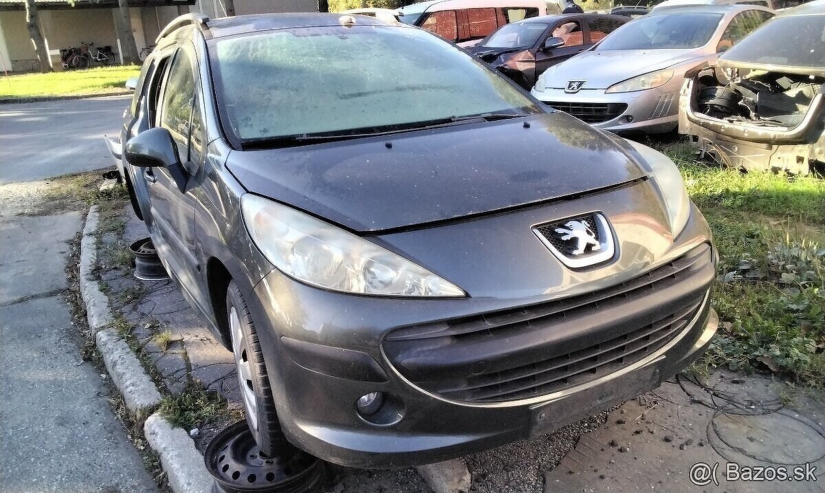 PEUGEOT 207 1.4 2007 predám MOTOR 8FS, DVERE, PIATE DVERE, K