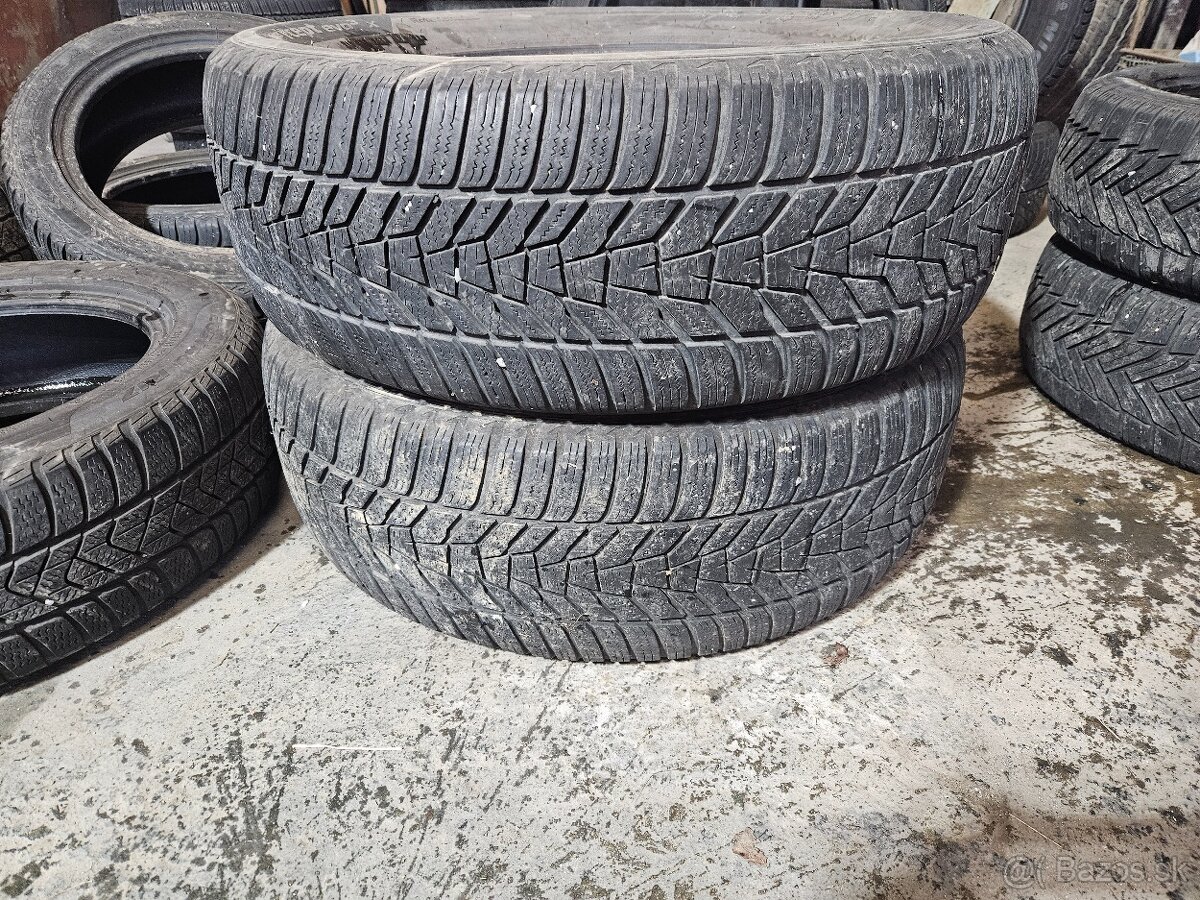 Zimne pneu 255/60 r18 112V hankook