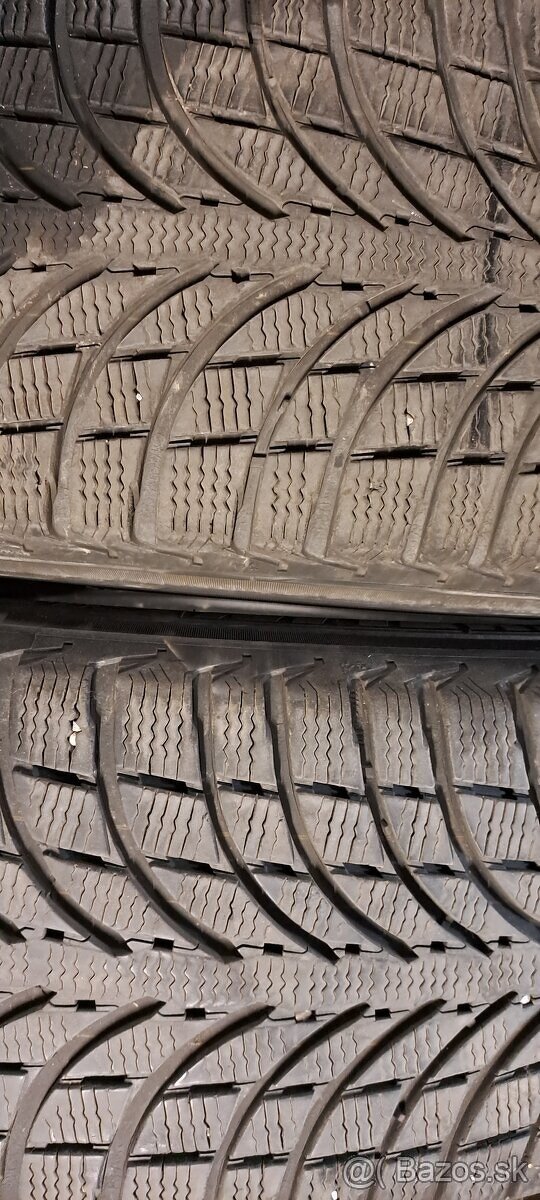 Predám 2ks jazdené zimné 225/60r18-104H Michelin