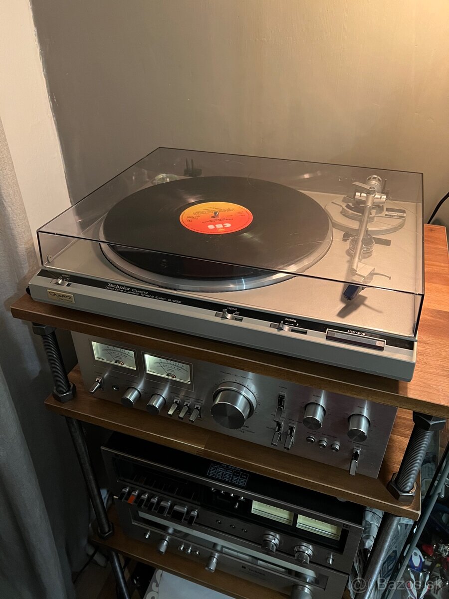 Technics SL-Q300