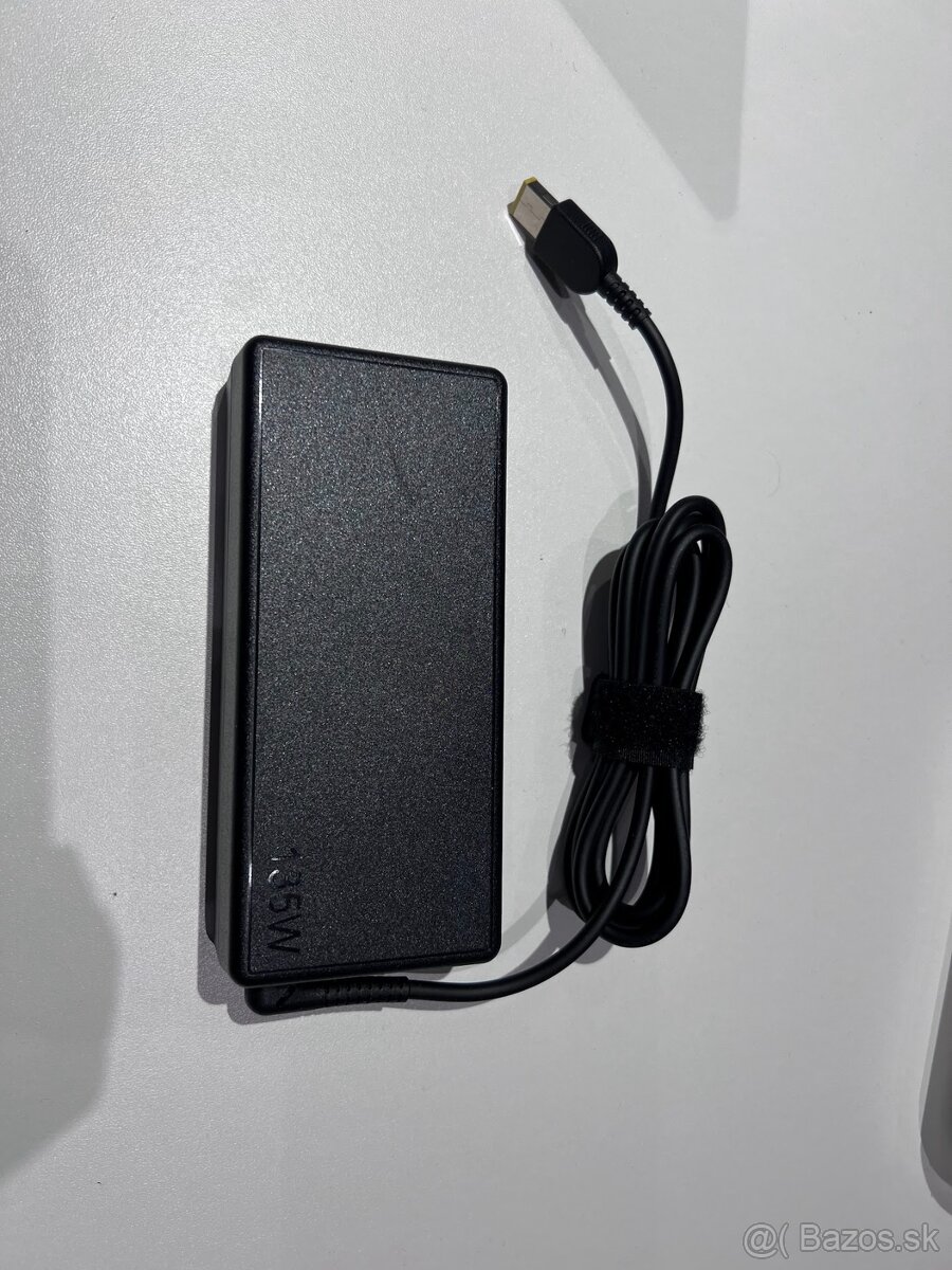 Lenovo Slim 135 W AC Adaptér