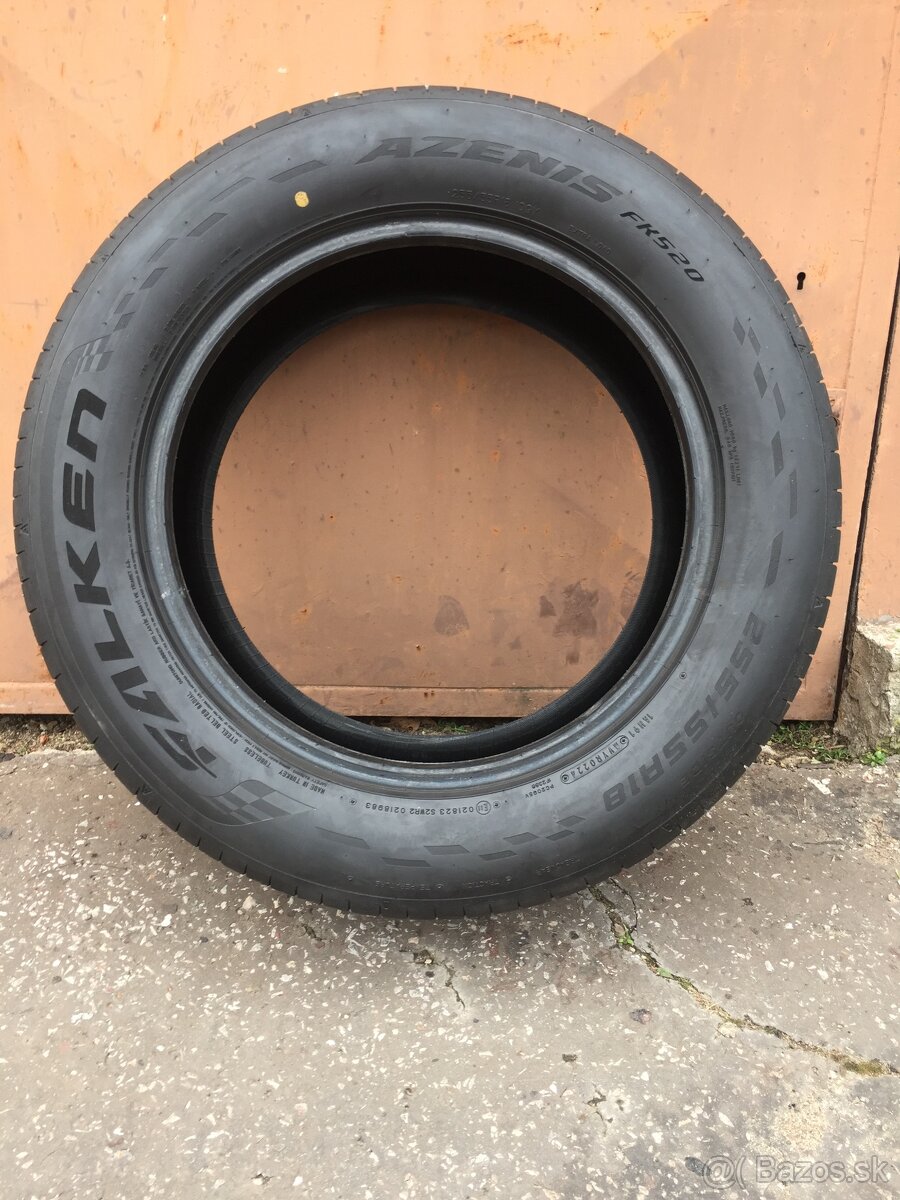 255/55 R18 Falken - predám sadu