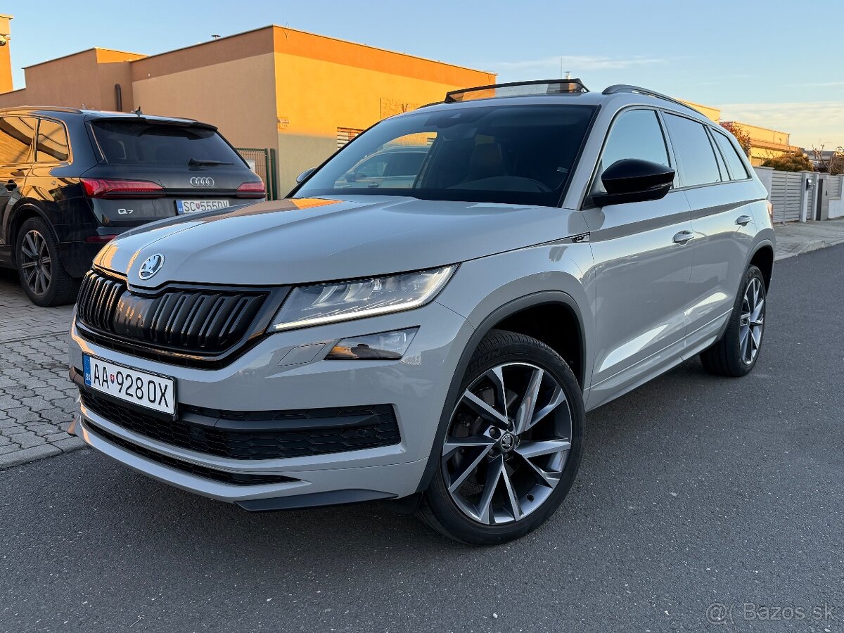 Kodiaq Sportline 4x4 Nardo Grey Virtual Pano Webasto ODPOČET