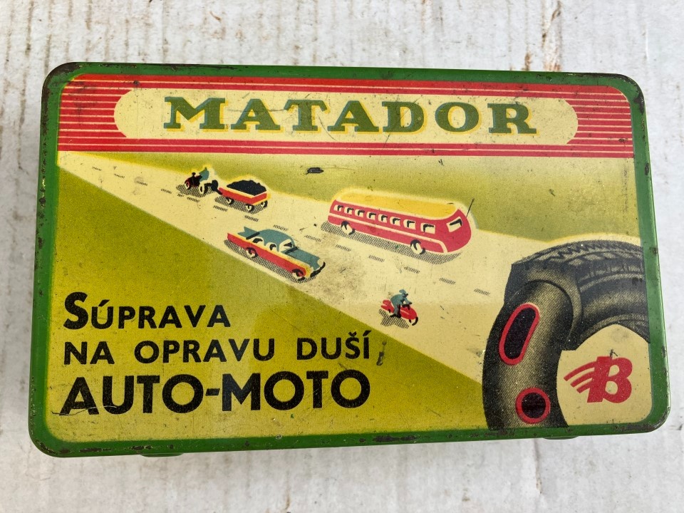 Plechové retro krabičky Matador