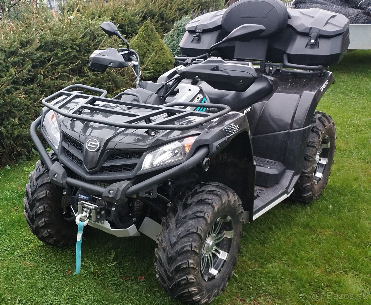 CFMOTO CFORCE 520L