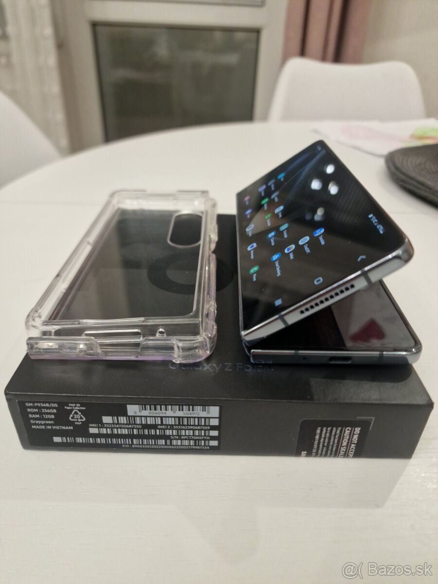 Samsung galaxy Z Fold 4 12/256GB