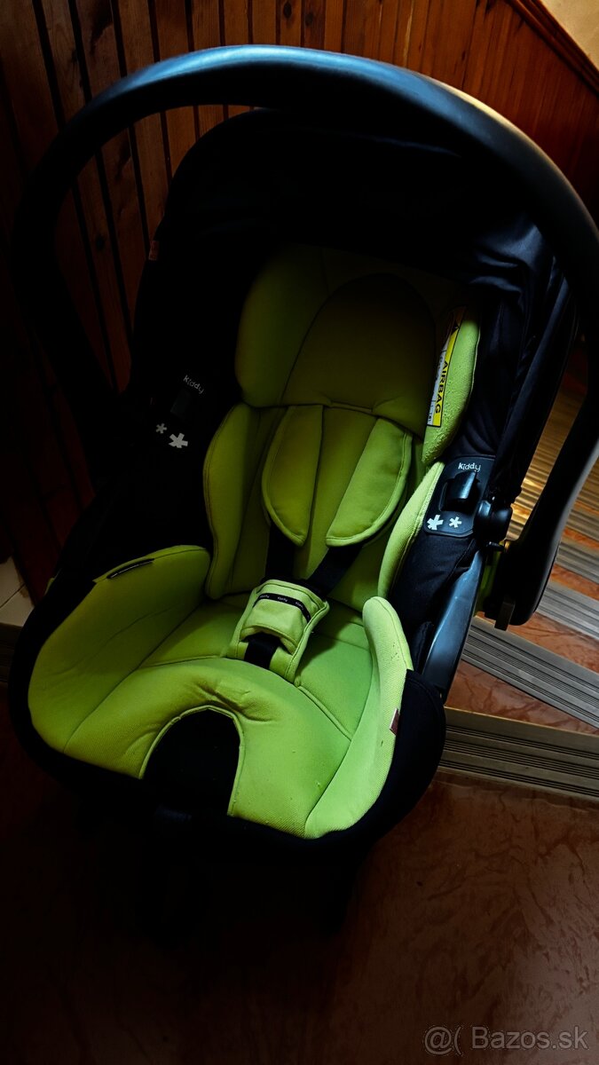 Kiddy Evoluna i-Size Plus + ISOFIX BASE