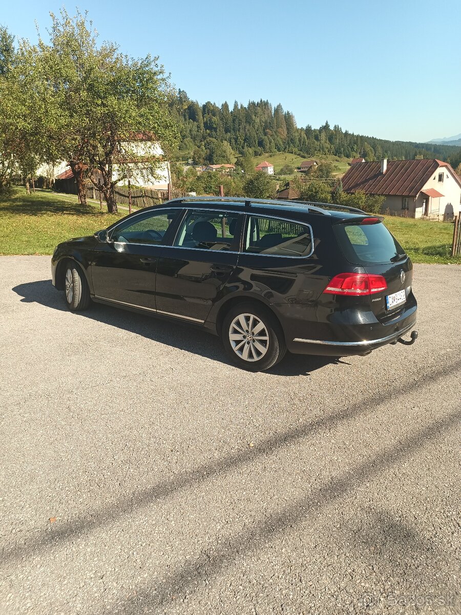 Passat b7 čierna metaliza r.2012