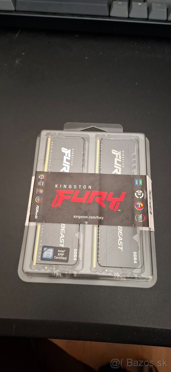 Kingston FURY 32 GB KIT DDR4 3200 MHz CL16 Beast RGB