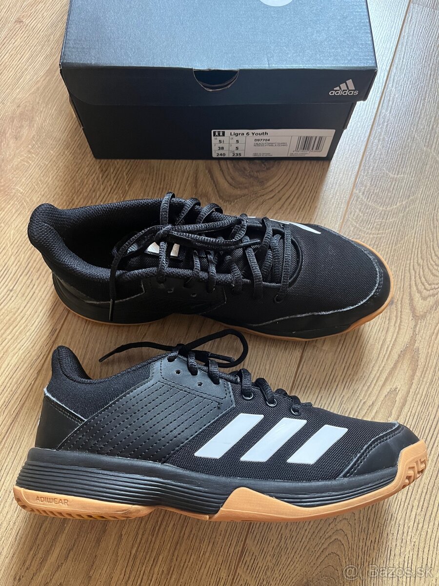 Halovky Adidas Ligra 6 Youth