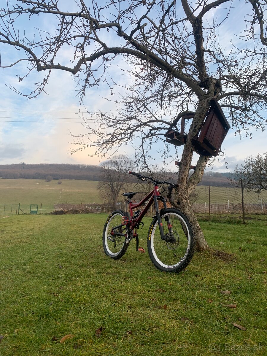 Predam celoodpruženy bicykel