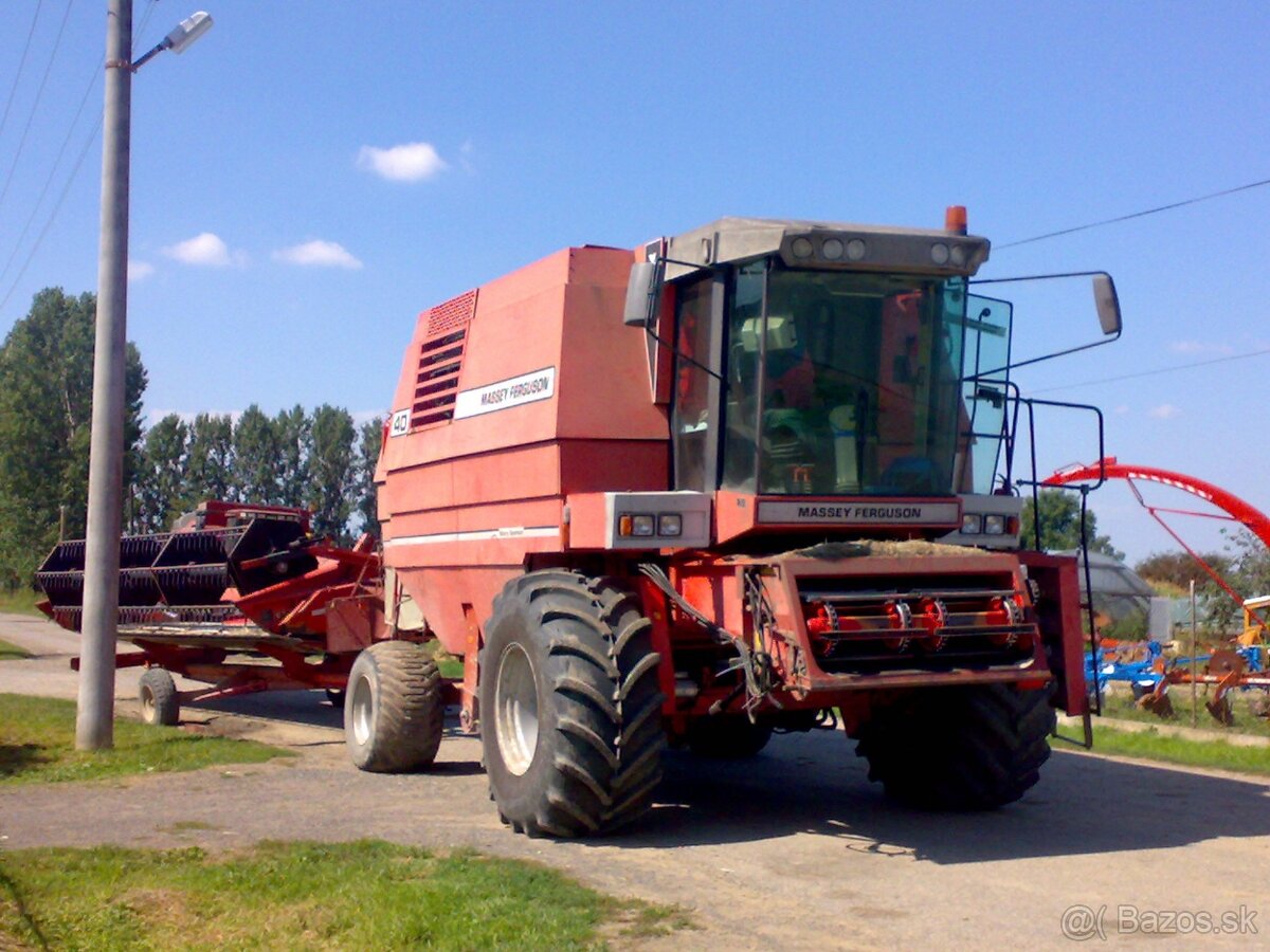 Kombajn MASSEY FERGUSON 40 RS