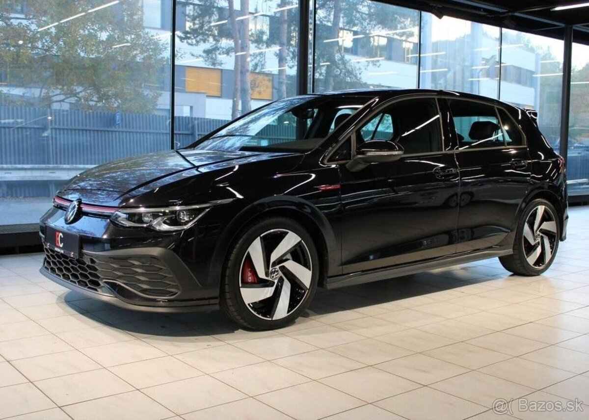 Volkswagen Golf GTI Clubsport DSG 221kW benzín automat