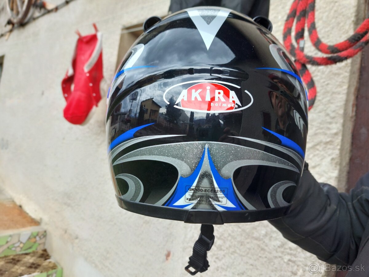 Helma pre motorkárov veľkosť XS