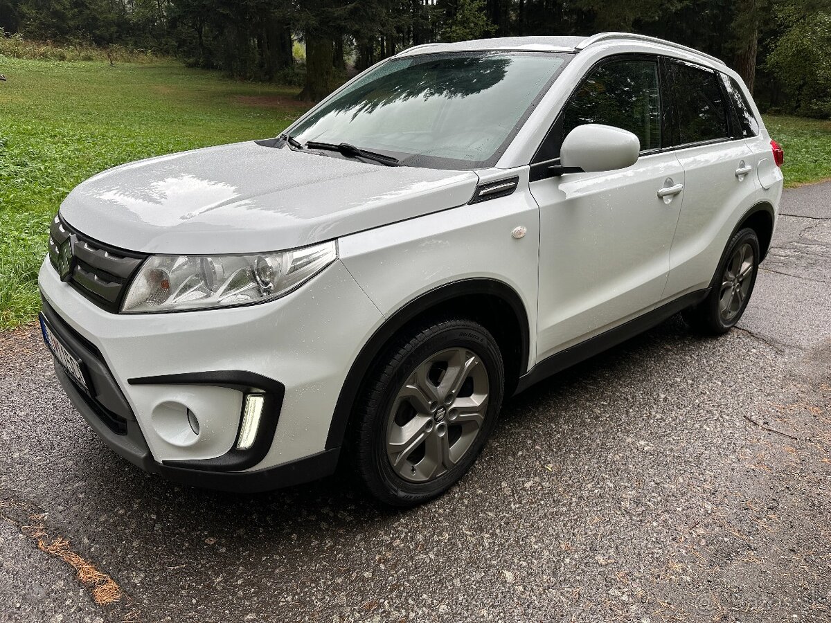 Suzuki Vitara 1.6 benzin Premium-1.majitel kupene SK