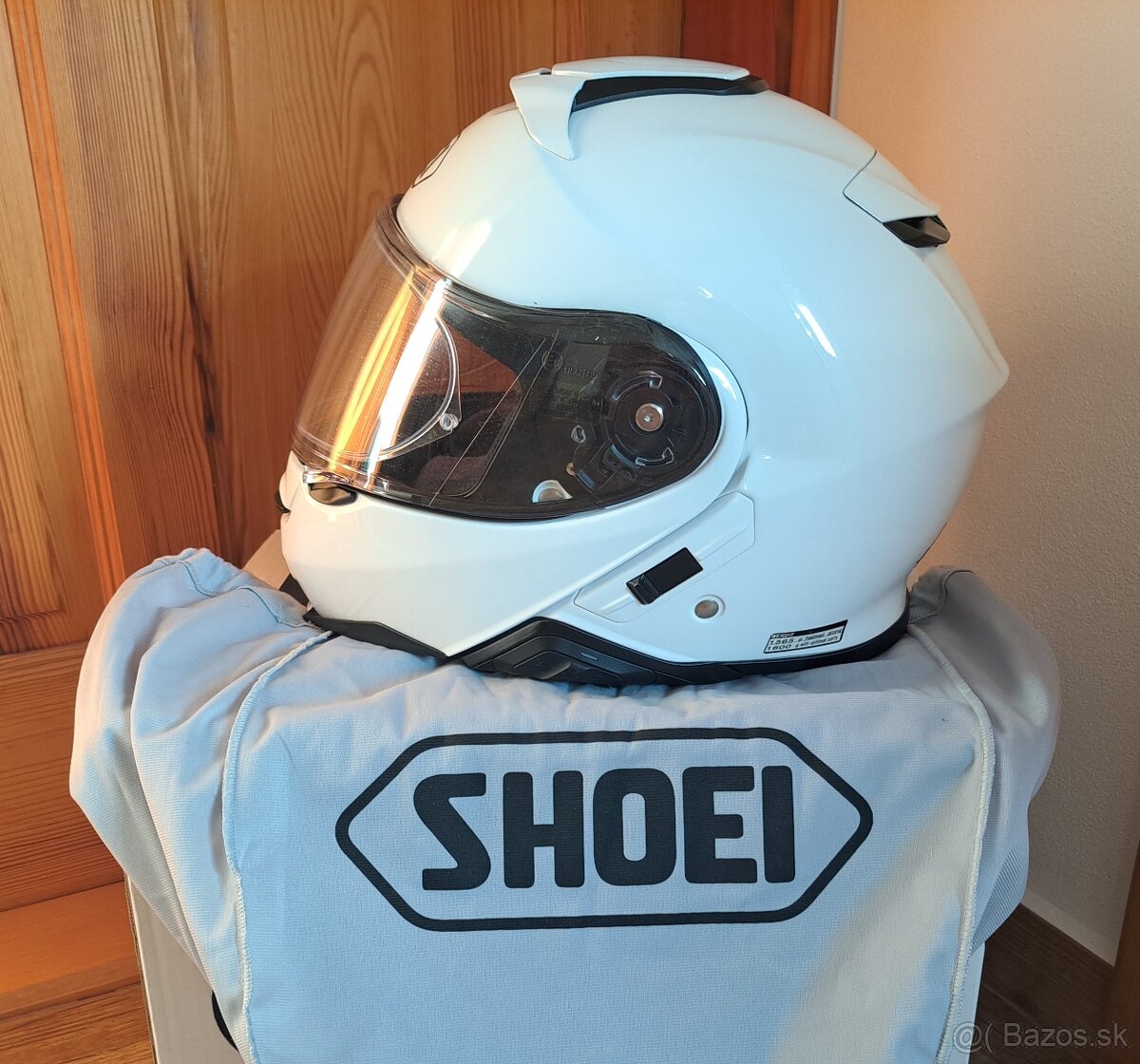 SHOEI Neotec 2