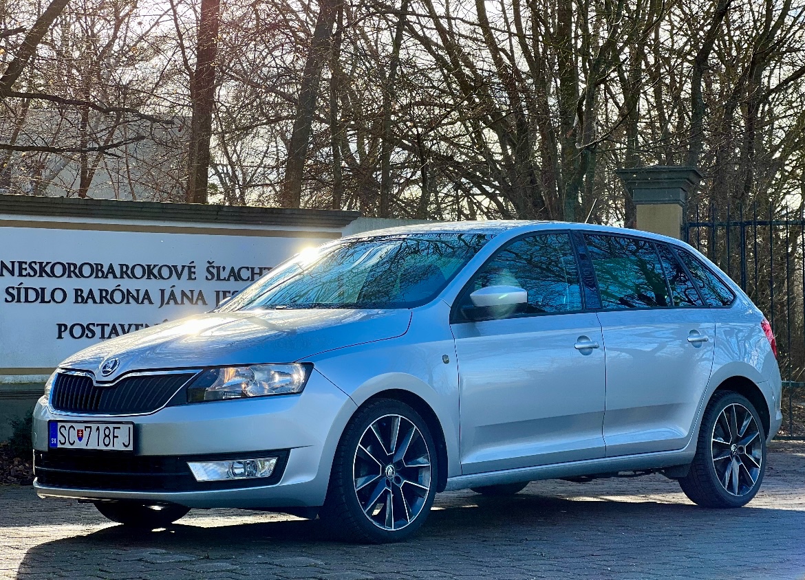 Škoda Rapid Spaceback SB 1.6 TDI 90k Elegance DSG