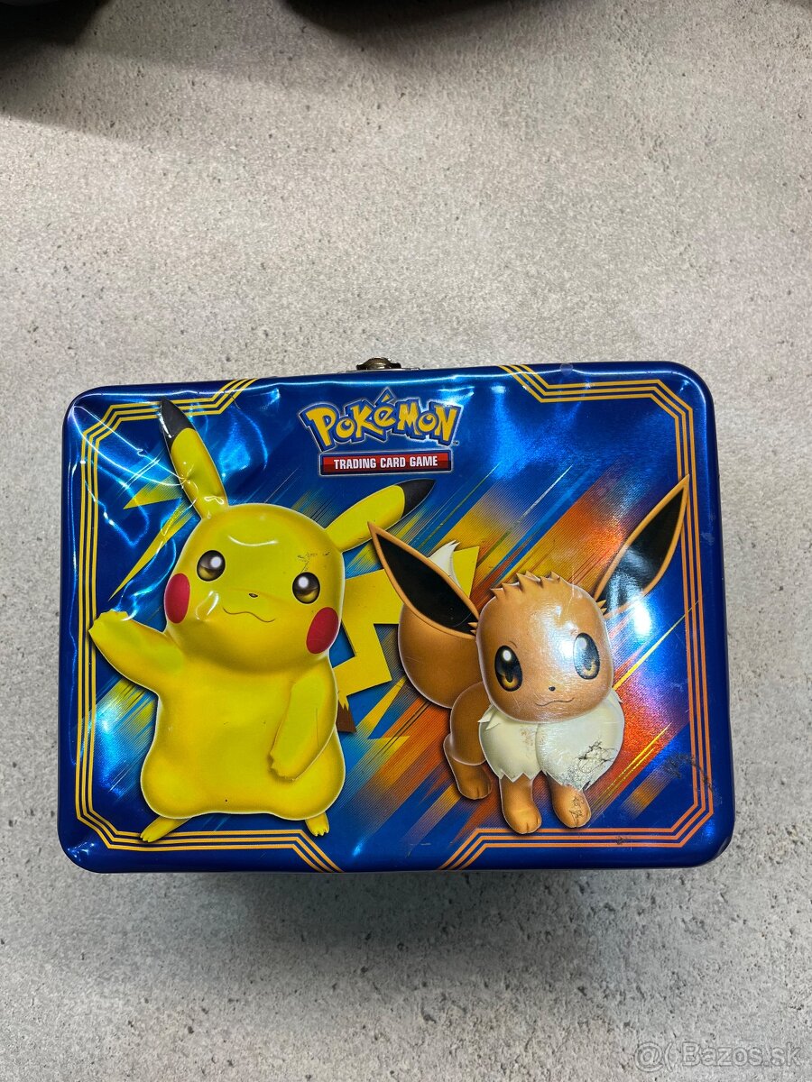 Pokemon collector chest 2018