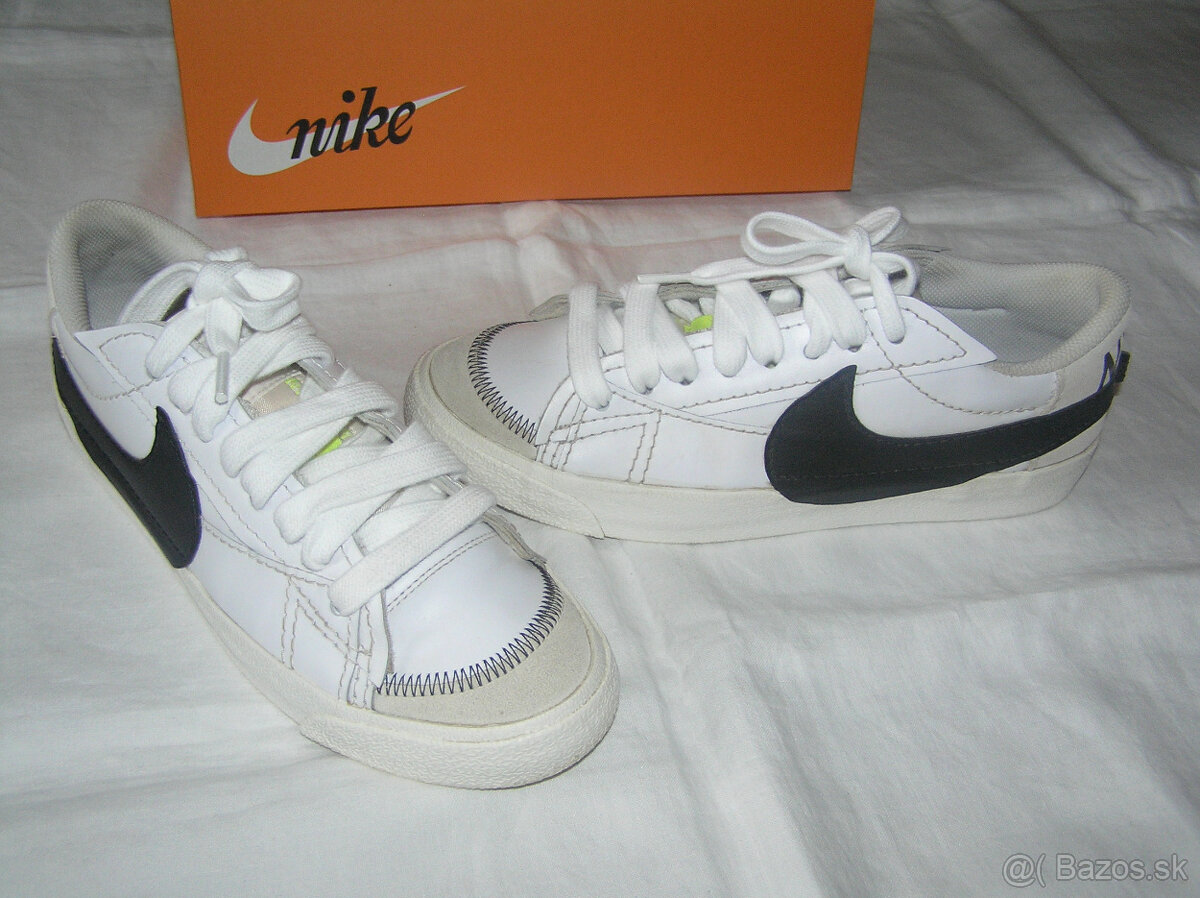 Pekné tenisky  Nike Blazer Low 77 Jumbo