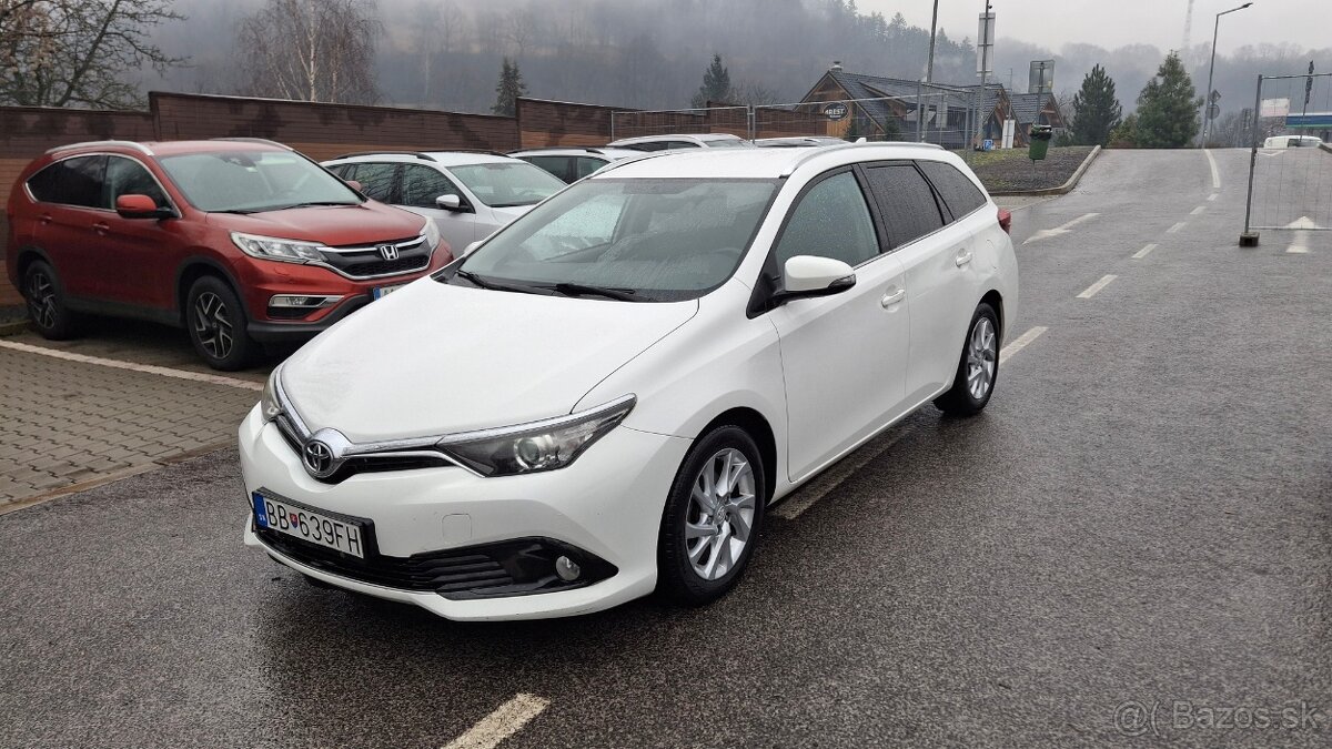 Toyota Auris Touring Sports 1.6 l D-4D  Active Family