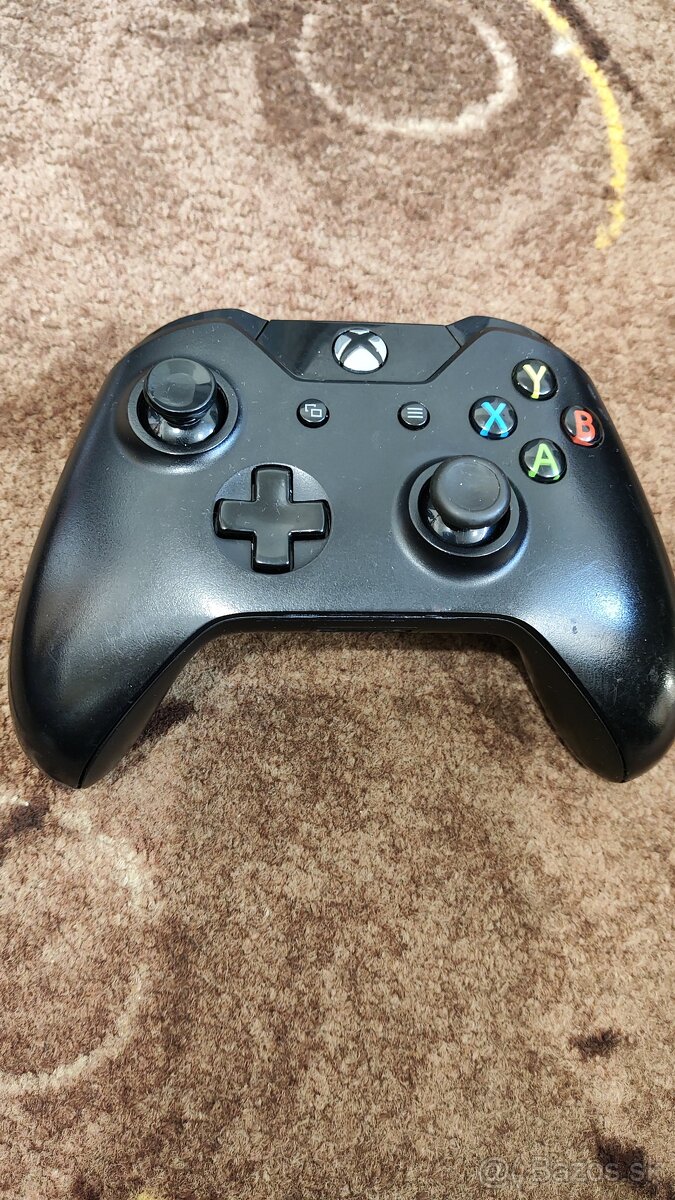 Xbox ovládač