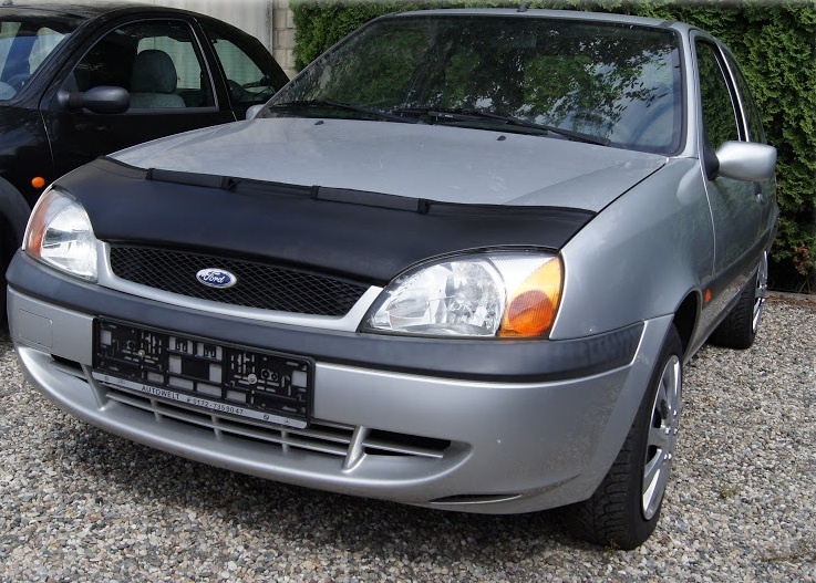 Ford Fiesta kryt kapoty