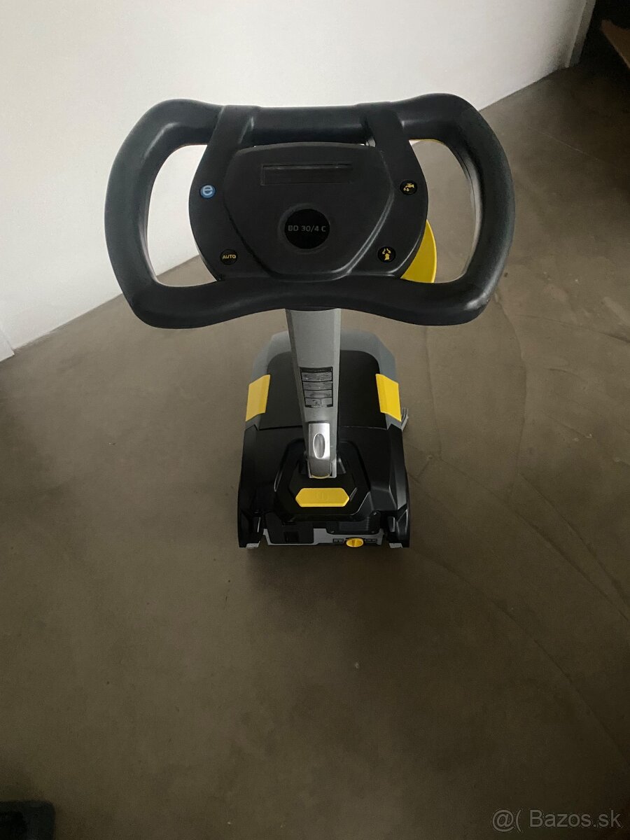 podlahový čistič KARCHER BD 30/4 C Bp Pack