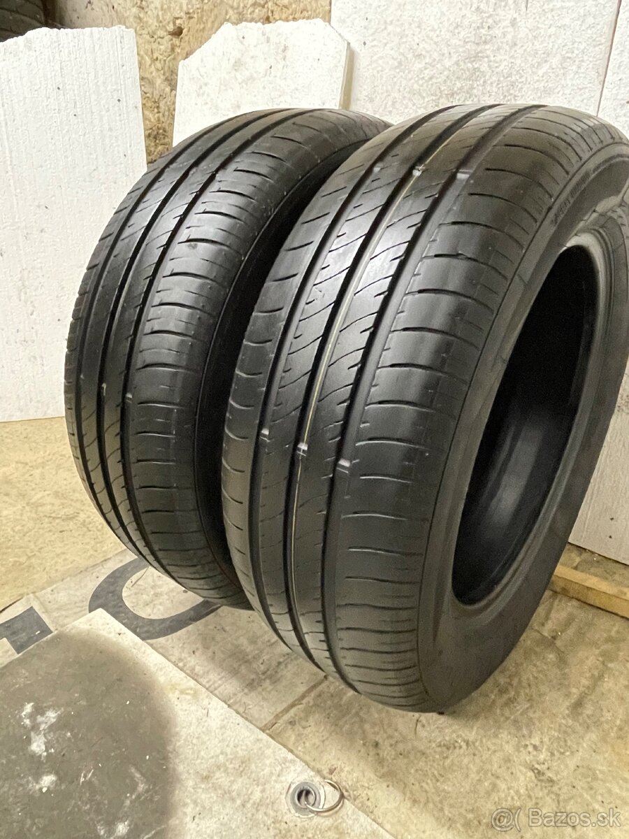 Nankang 215/60 R16 2x=50€