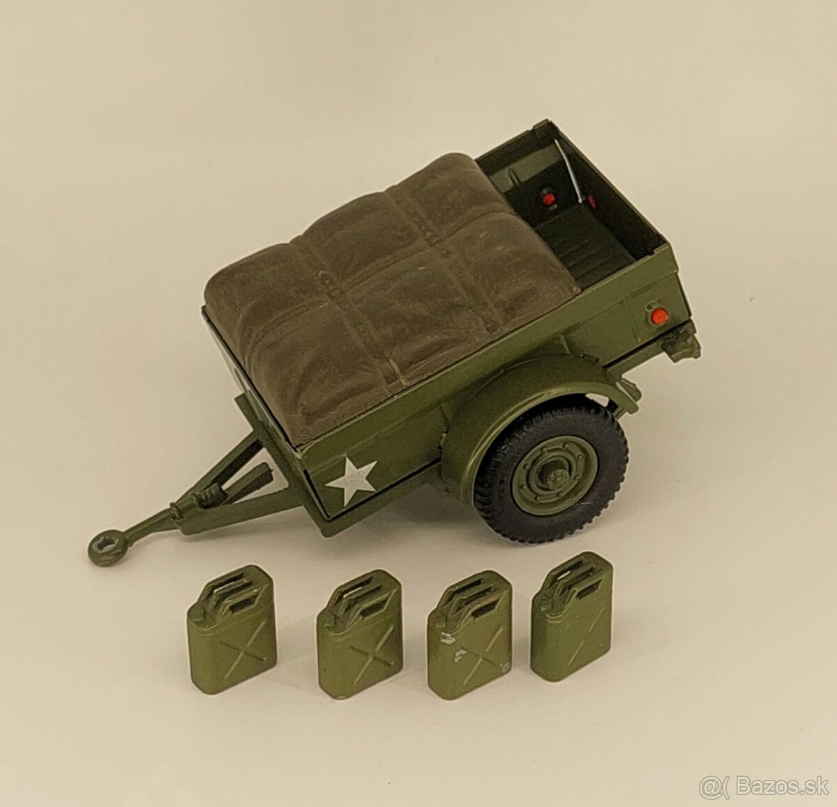 Jeep Willys - príves 1:24 Kaden