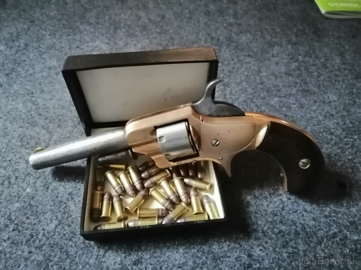 Historický revolver Whitneywile model1.(kategoriaD) 22 od18r