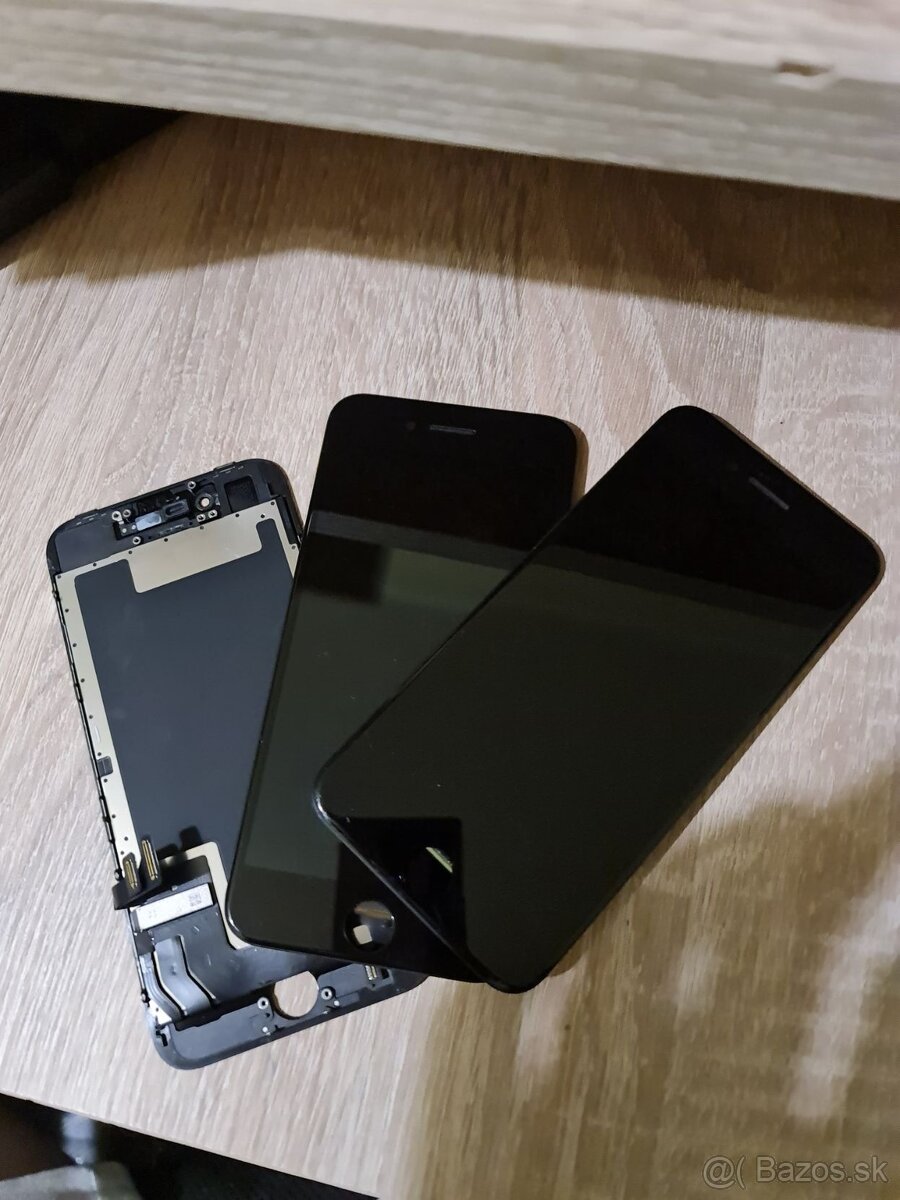 DISPLEJE - Apple iPhone 8 / SE (2020) / SE (2022)