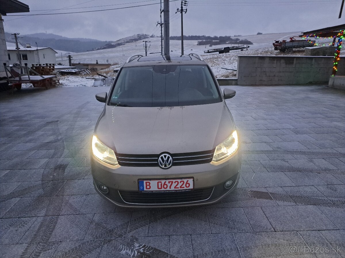 Volkswagen Touran 2.0tdi DSG 2013