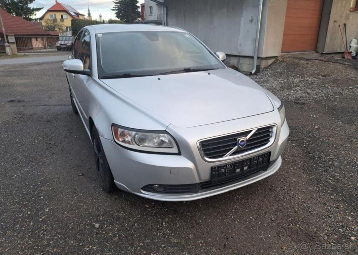 Volvo S40 1,6 D Momentum nafta manuál 80 kw