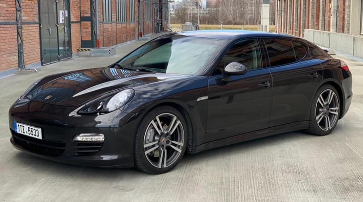 Porsche Panamera 3.0 - V6 ,8/2011