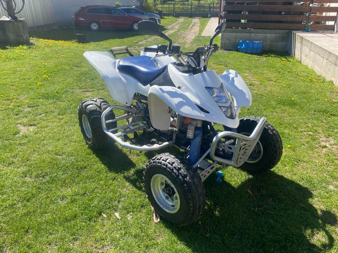 Suzuki LTZ 400, s SPZ