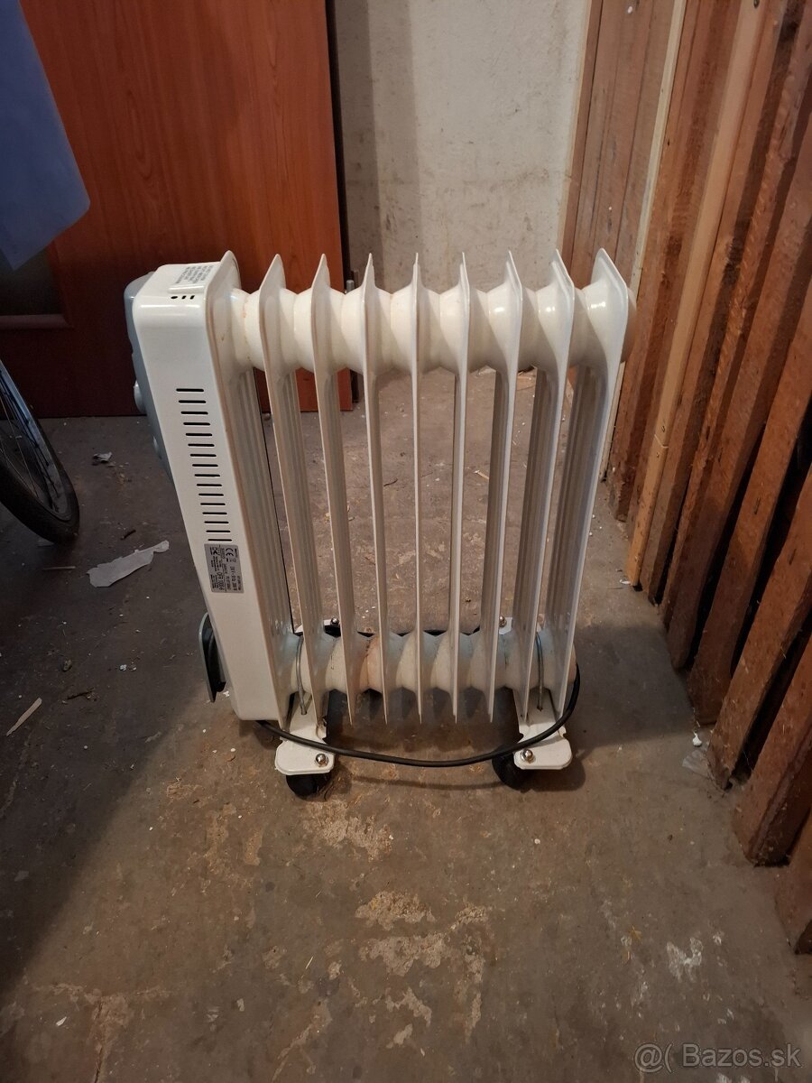 Olejový radiator 220V