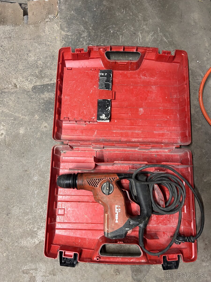 Predám elektrickú vŕtačku HILTI TE 7