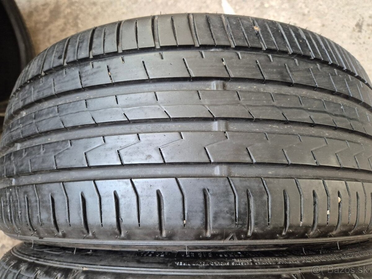 215/40 r17 letné 4 ks FALKEN dezén 6,9 - 6 mm DOT2021