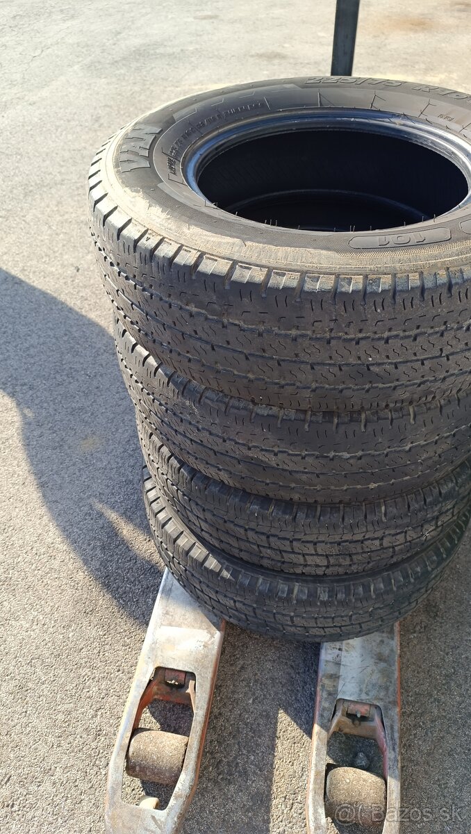 Pneumatiky dodavka 225/75R16C