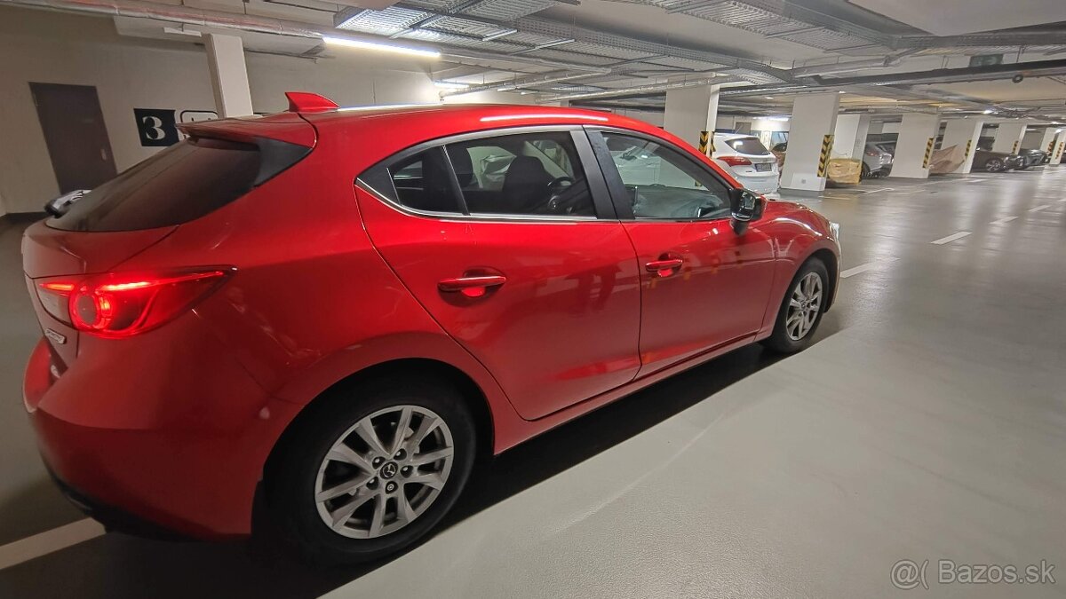 Mazda 3 2.0 Skyactiv 88kW - Hatchback, výbava Attraction