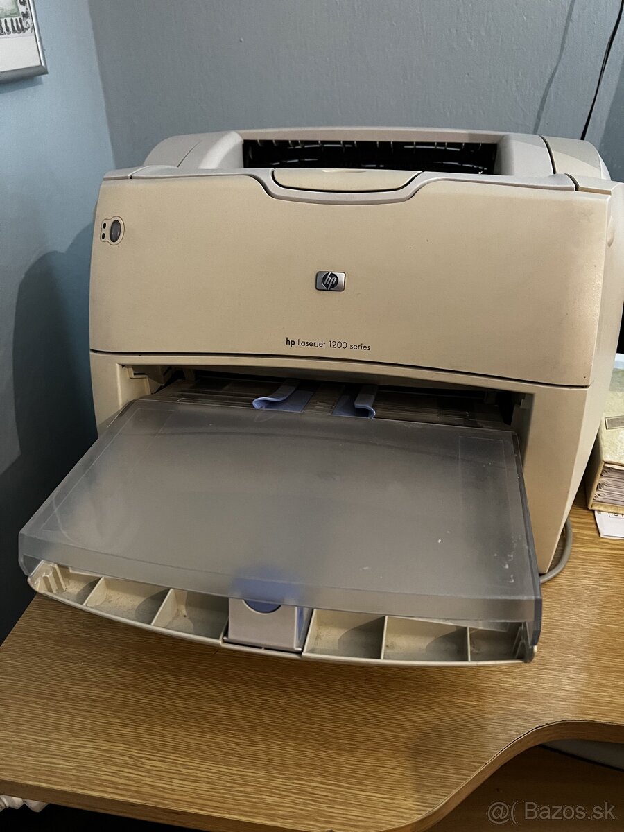 HP LaserJet 1200