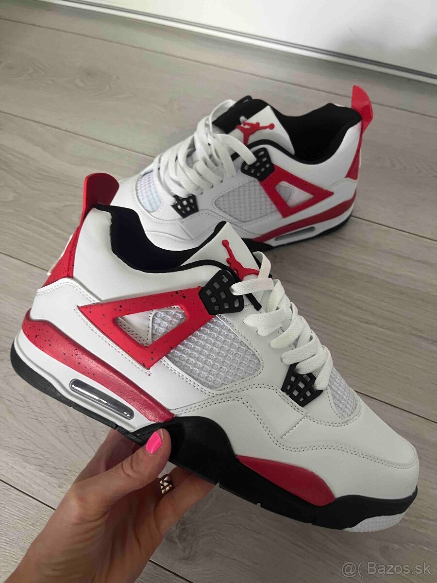 Jordan4 tenisky