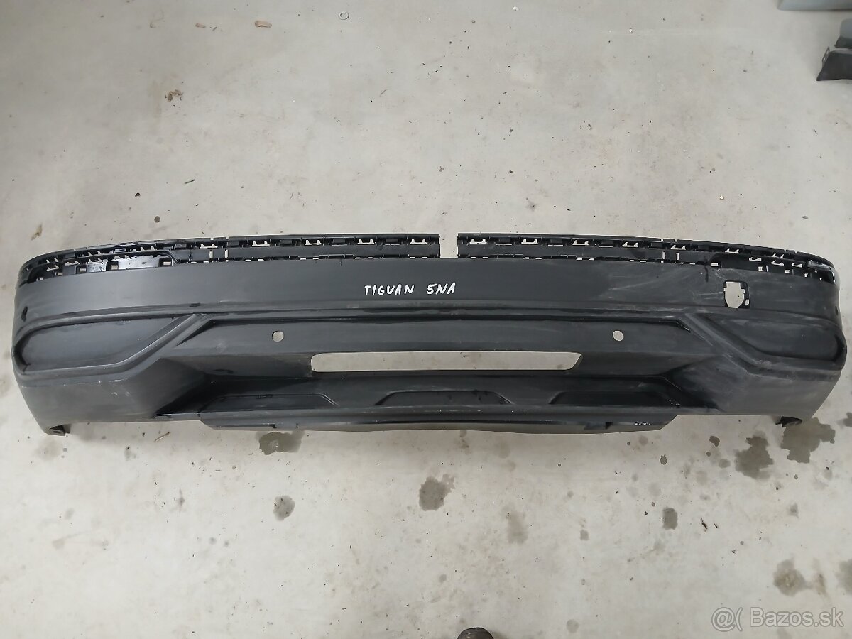 Volkswagen Tiguan spoiler